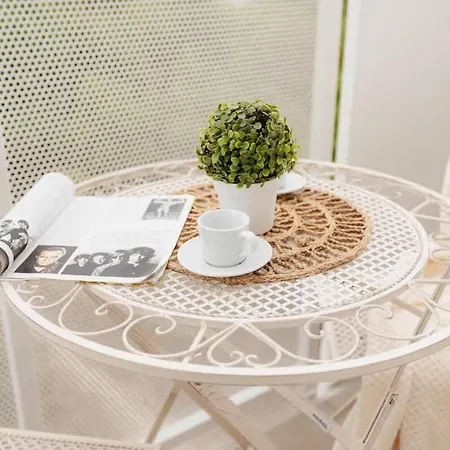 Terminal Breeze Apartment Pressburg